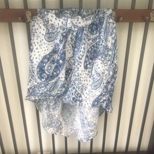 *Cute girls asymmetrical skirt